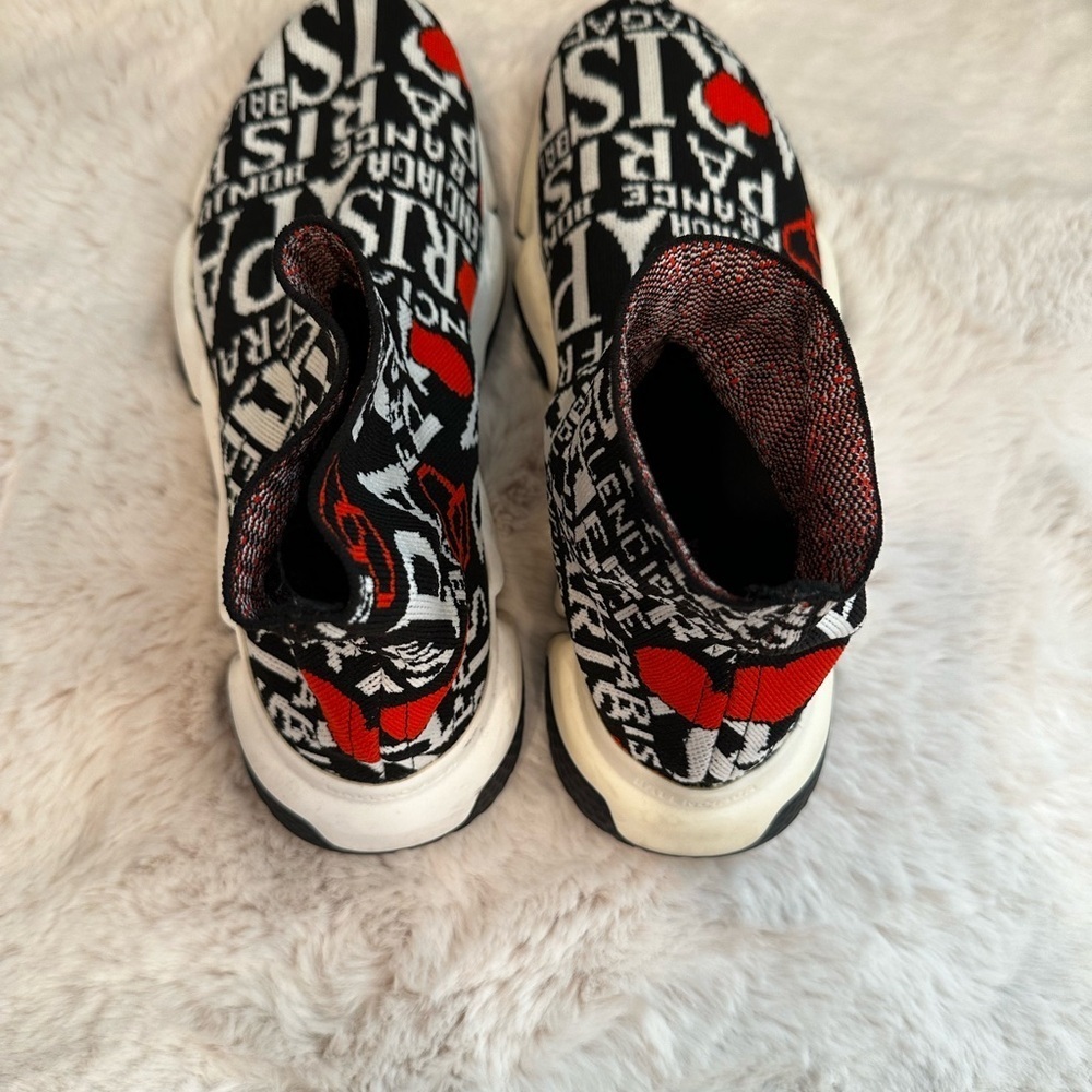 Balenciaga woman Black and Red Graphic Sneakers - Picture 3 of 5
